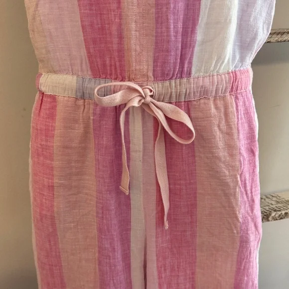 Splendid jumpsuit. Love this look! - Picture 4 of 7